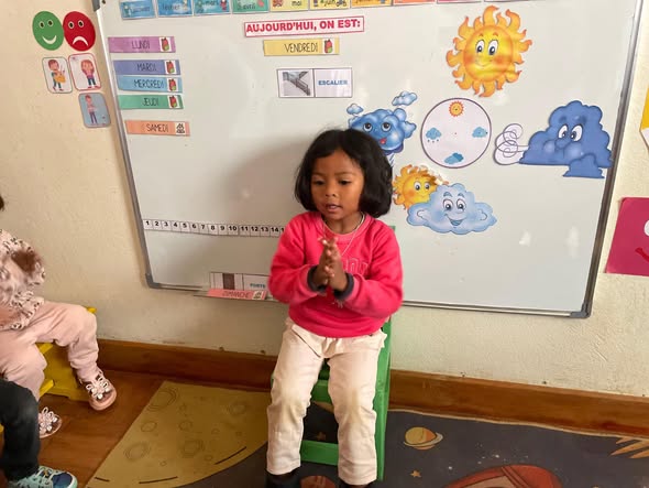 ✨ Clôturer la semaine en beauté… ✨

Une fin de semaine riche en apprentissages, en concentration, en créativité et en sourires 😊

De la maternelle à l’élémentaire, nos élèves ont appris, manipulé, ...