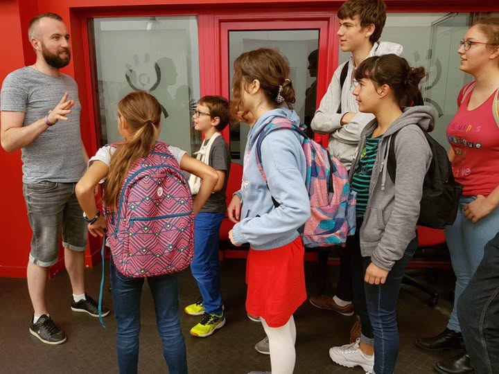 📢 Avis de Recrutement - Rentrée Scolaire 2025-2026

Personnel Administratif ( collège et lycée)

Une école à programme éducatif français🇲🇫🇲🇫 recrute pour la rentrée scolaire 2025-2026 des professio...