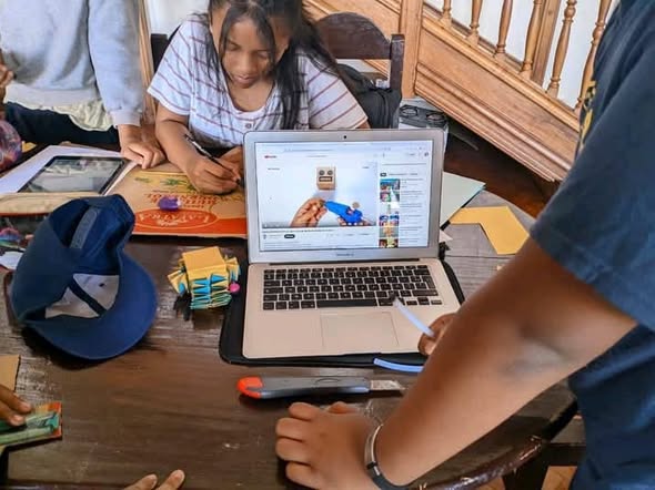 🎒 Pourquoi respecter l’âge par classe est important pour nos enfants ? 📚

L’âge recommandé pour chaque niveau scolaire n’est pas arbitraire : il est basé sur le développement cognitif, affectif et ...