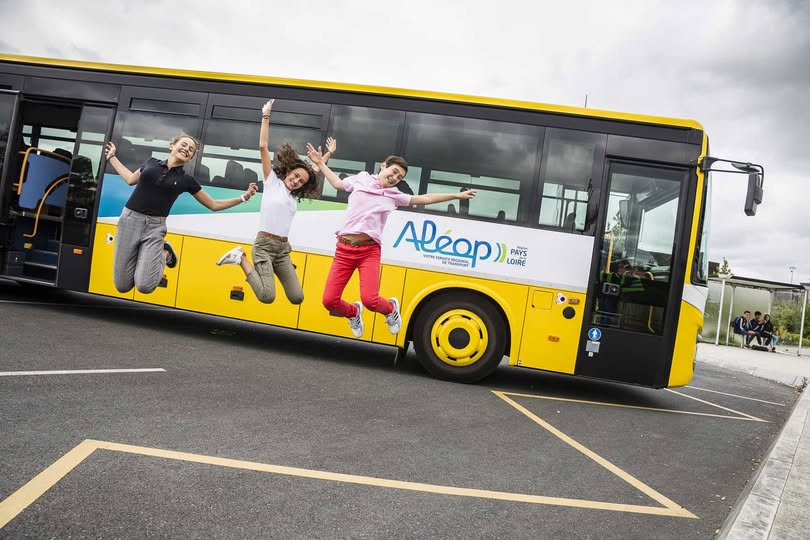 📢 AVIS À NOS PRESTATAIRES DE TRANSPORT SCOLAIRE 📢
Dans un souci de transparence et afin de donner entière satisfaction à nos parents d’élèves,
l’établissement informe que pour la prochaine année sc...
